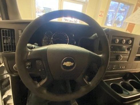 Used 2014 Chevrolet Express 3500 LT w/ LT Preferred Equipment Group image 15