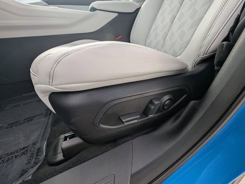 New 2026 Jeep Cherokee Overland AWD/4WD image 15