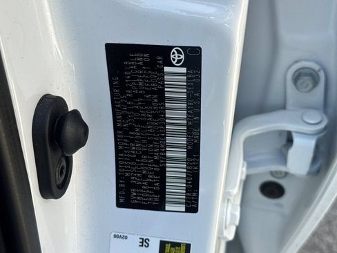 Certified 2025 Toyota Corolla LE w/ Convenience Package FWD image 27