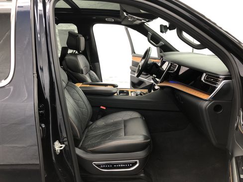 Certified 2023 Jeep Grand Wagoneer L Series III w/ Rear Seat Video Group 1 image 11