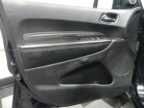 Used 2019 Dodge Durango GT image 19