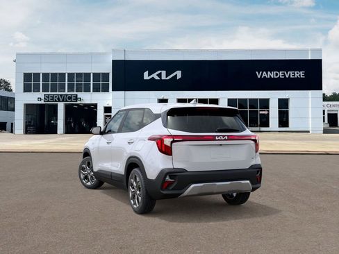 New 2026 Kia Seltos LX image 6