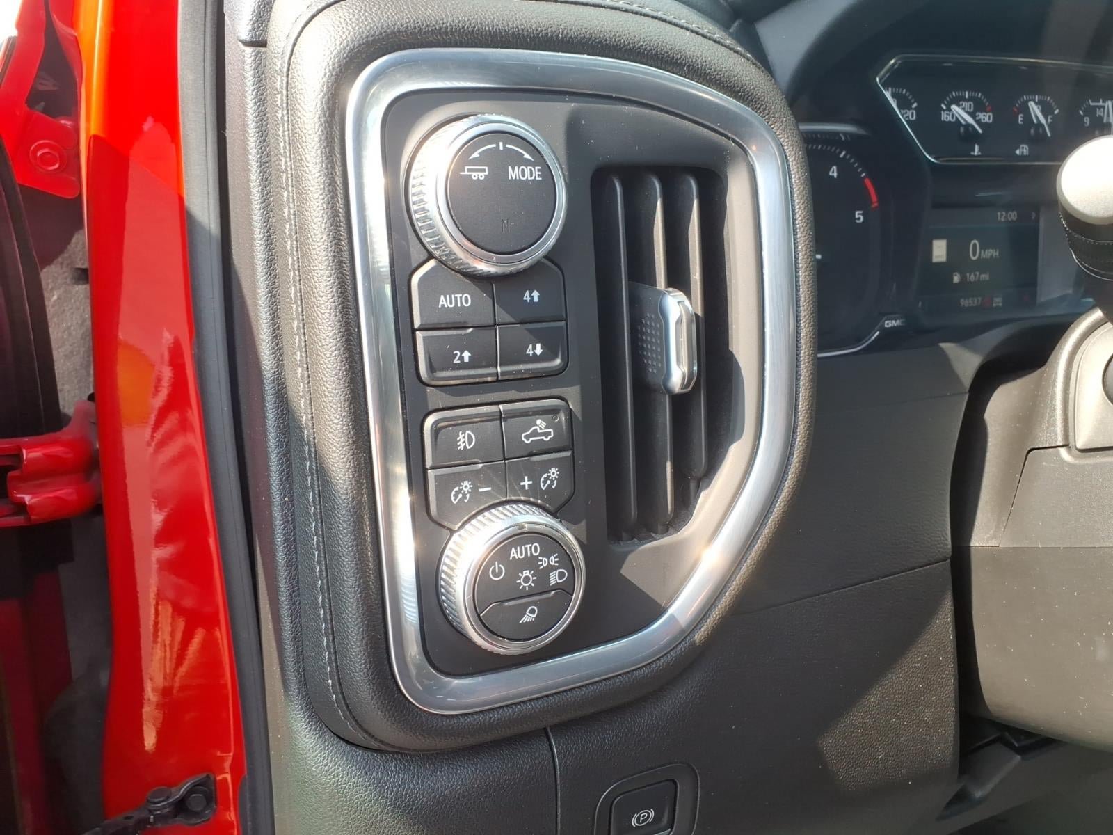 Certified 2022 GMC Sierra 2500 SLT w/ SLT Preferred Package AWD/4WD image 22