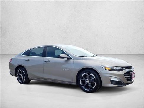 Used 2022 Chevrolet Malibu LT FWD image 6