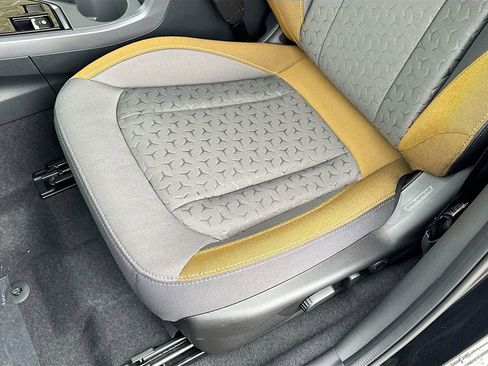 New 2026 Subaru Crosstrek 2.5i Sport AWD/4WD image 18