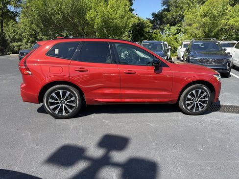 Certified 2024 Volvo XC60 B5 Core w/ Protection Package AWD/4WD image 47