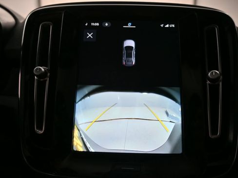 Used 2023 Volvo C40 P8 Recharge Ultimate AWD/4WD image 10