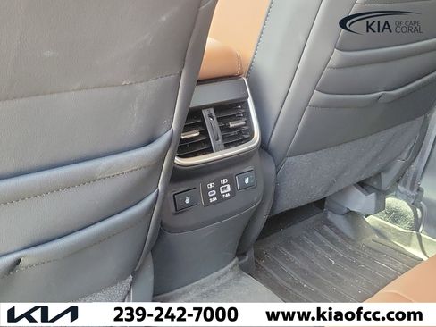 Used 2025 Subaru Outback Touring w/ Popular Package #2 AWD/4WD image 17