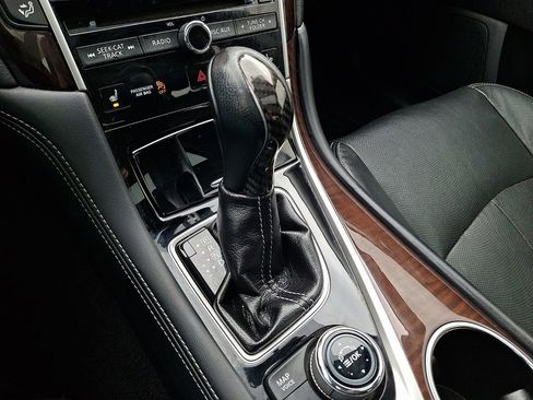 Used 2014 INFINITI Q50 Premium w/ Deluxe Touring Package image 17