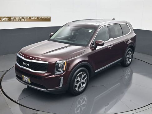 Used 2022 Kia Telluride EX FWD image 14