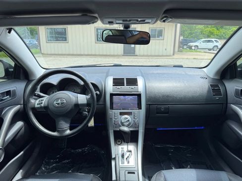 Used 2010 Scion tC FWD image 3