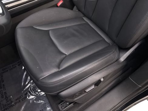 Used 2023 Audi Q7 2.0T Premium w/ Convenience Package AWD/4WD image 30