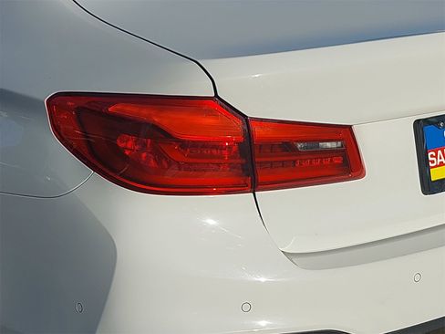 Used 2019 BMW 540i 540i w/ M Sport Package image 34
