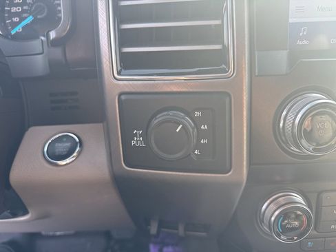 Used 2019 Ford F150 Limited image 15