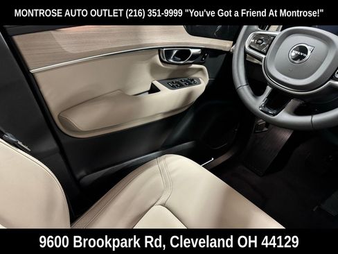 New 2026 Volvo XC90 B6 Plus w/ Protection Package Premier image 34