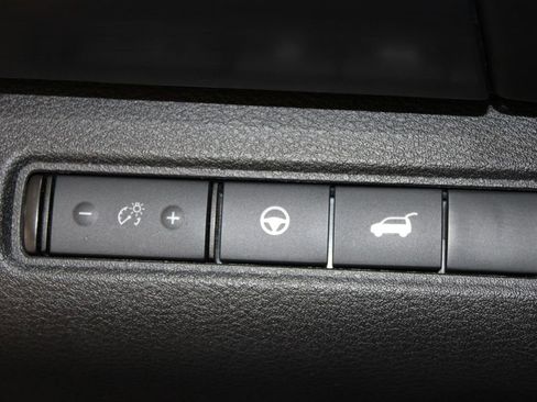 Used 2024 Nissan Pathfinder SL AWD/4WD image 50