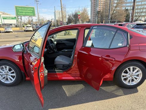 New 2025 Toyota Camry LE image 14