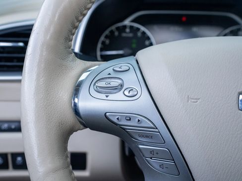 Used 2018 Nissan Murano Platinum image 23