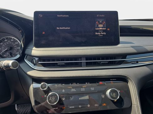 Used 2025 INFINITI QX60 Pure AWD/4WD image 20