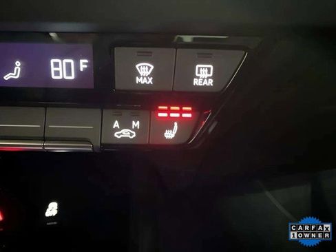 Used 2024 Audi Q4 e-tron Premium Plus w/ Premium Plus image 57