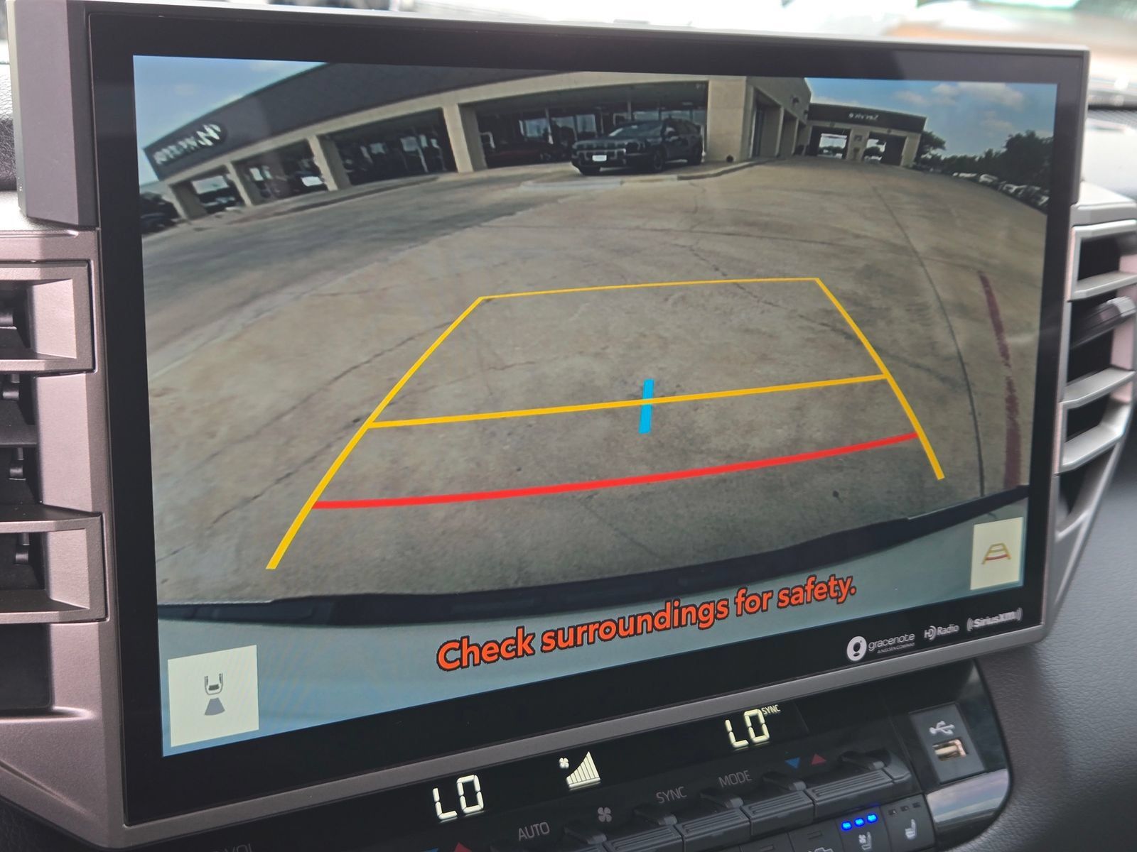 Used 2024 Toyota Tundra Limited w/ Power Package AWD/4WD image 16
