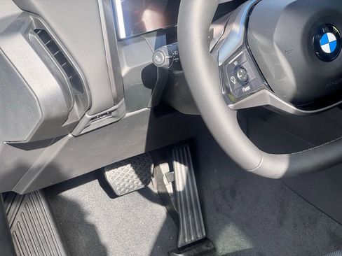 Used 2026 BMW X3 xDrive30 w/ Convenience Package image 14