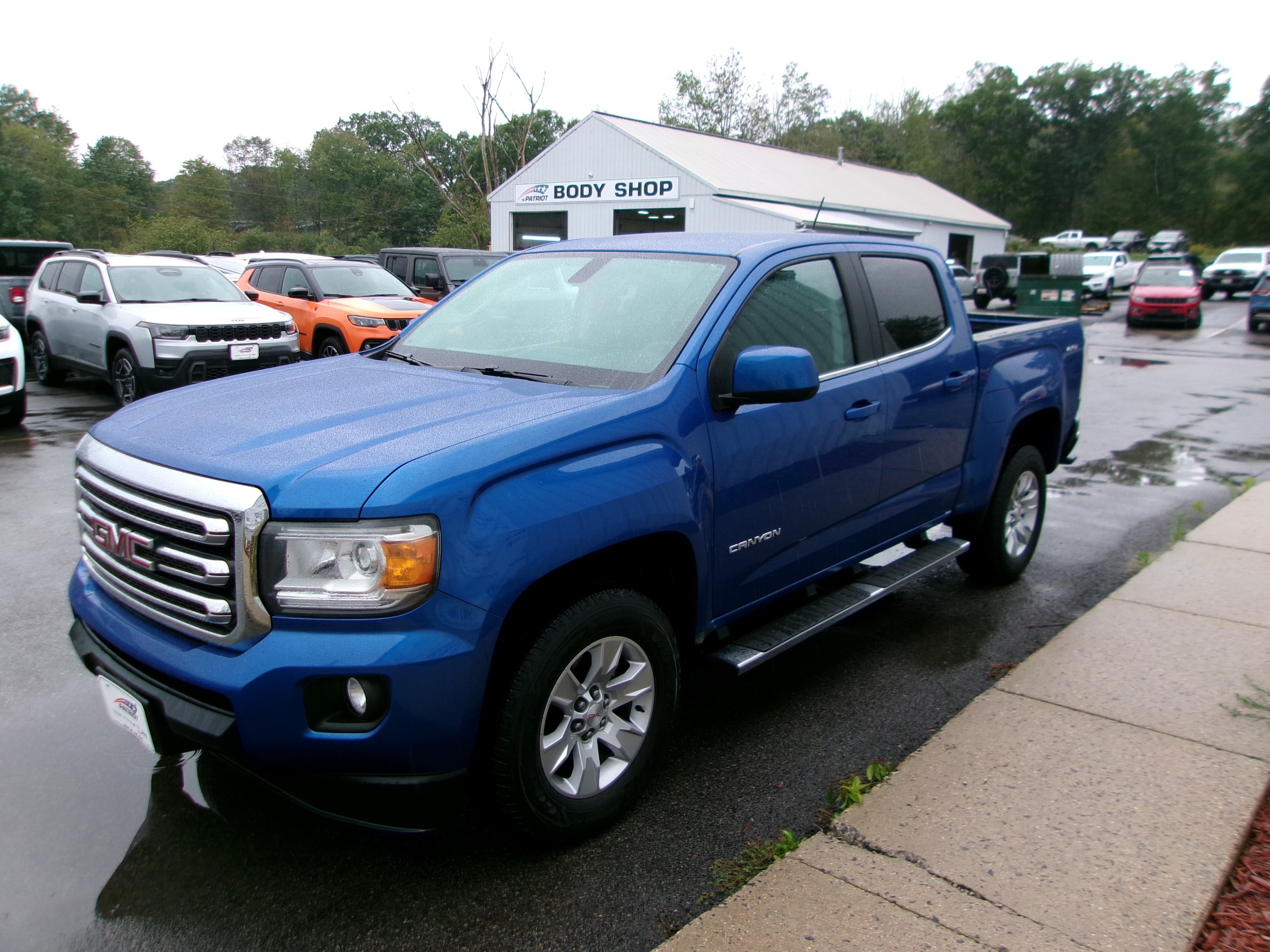 Used 2018 GMC Canyon SLE w/ SLE Convenience Package AWD/4WD image 5