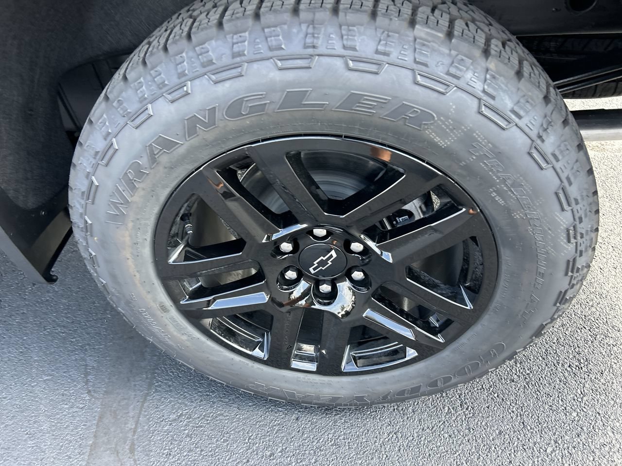 New 2026 Chevrolet Silverado 1500 RST AWD/4WD image 10