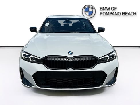 New 2026 BMW 330i Sedan w/ M Sport Package RWD image 2