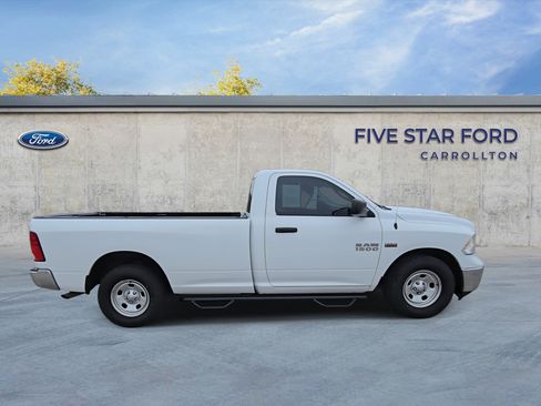 Used 2017 RAM 1500 Tradesman w/ Power & Remote Entry Group image 9