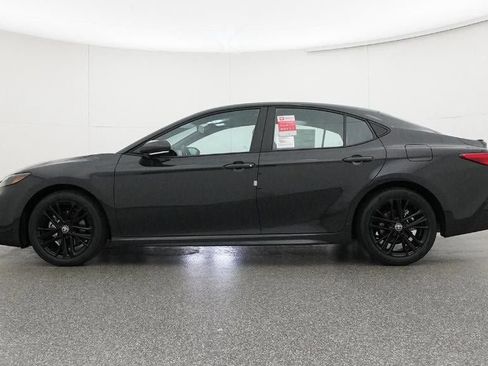 New 2026 Toyota Camry SE image 19