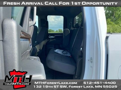 Used 2024 GMC Sierra 2500 SLE w/ SLE Value Package AWD/4WD image 9