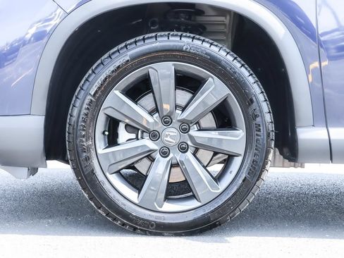 Used 2025 Honda Pilot Sport image 14