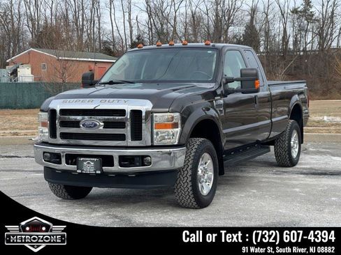 Used 2008 Ford F350 FX4 image 4