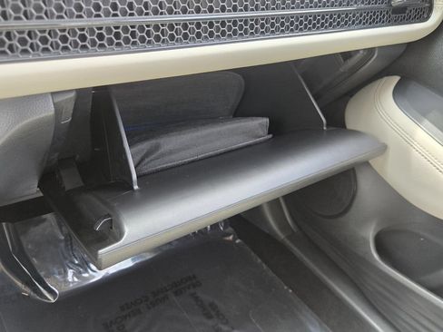 Certified 2025 Honda HR-V LX image 20