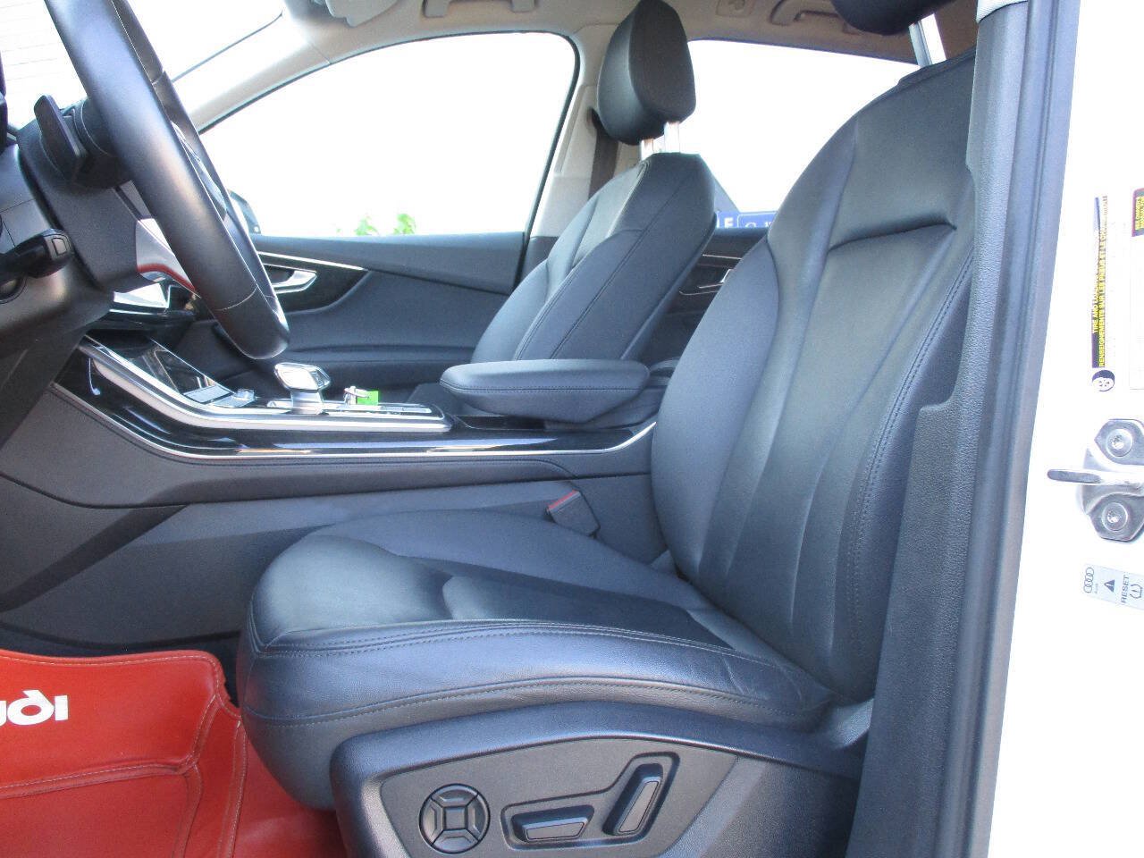 Used 2023 Audi Q7 3.0T Premium Plus AWD/4WD image 17