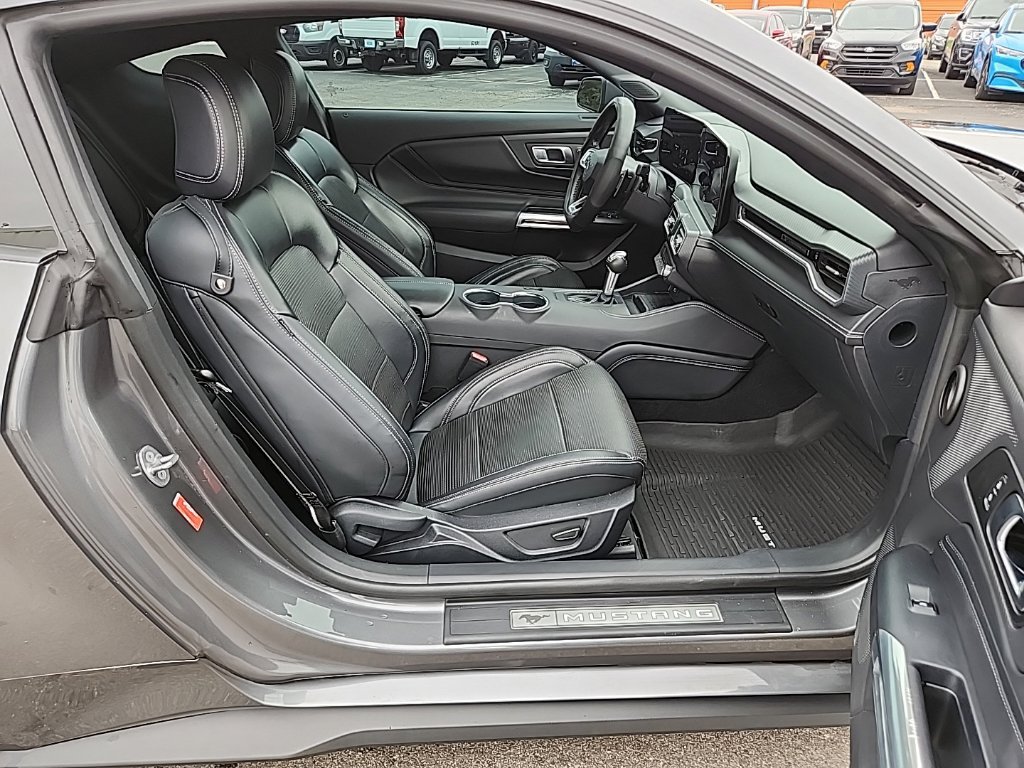 Used 2024 Ford Mustang GT Premium RWD image 31