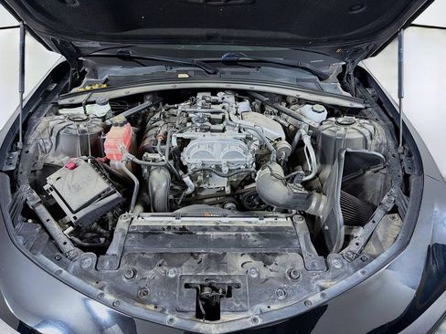 Used 2020 Chevrolet Camaro LS RWD image 24