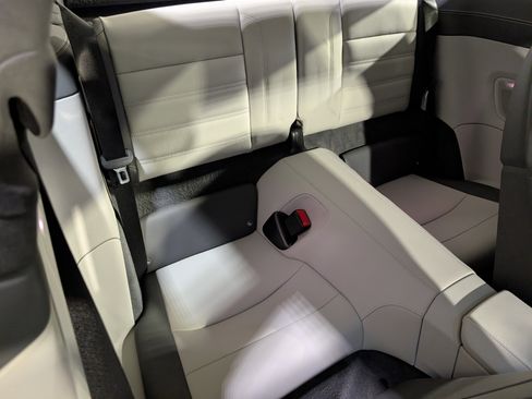 Certified 2025 Porsche 911 Carrera image 25