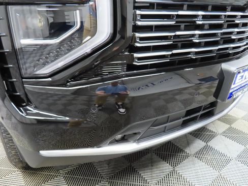 Used 2025 Chevrolet Suburban High Country w/ Sun And Tow Package image 54