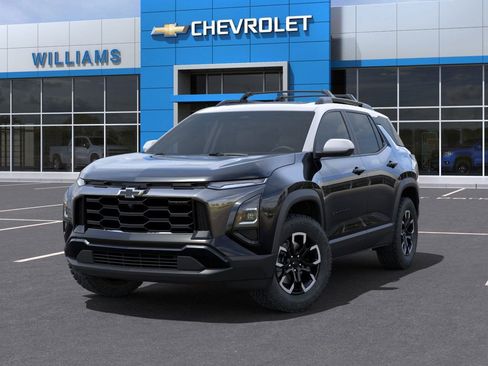 New 2025 Chevrolet Equinox ACTIV image 6