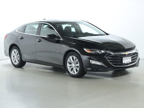 Used 2024 Chevrolet Malibu LT image 9