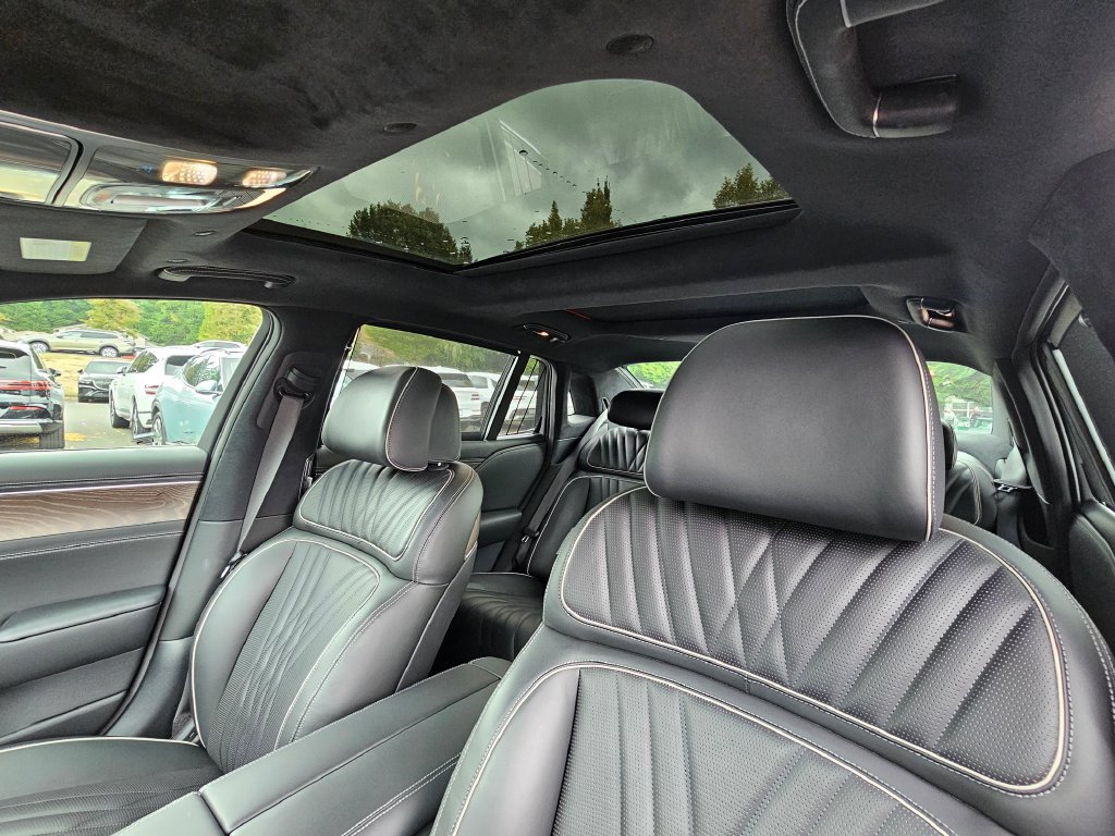 Certified 2023 Genesis G90 3.5T AWD/4WD image 22