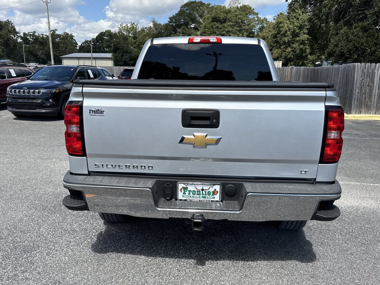 Used 2017 Chevrolet Silverado 1500 LT w/ All Star Edition AWD/4WD image 4