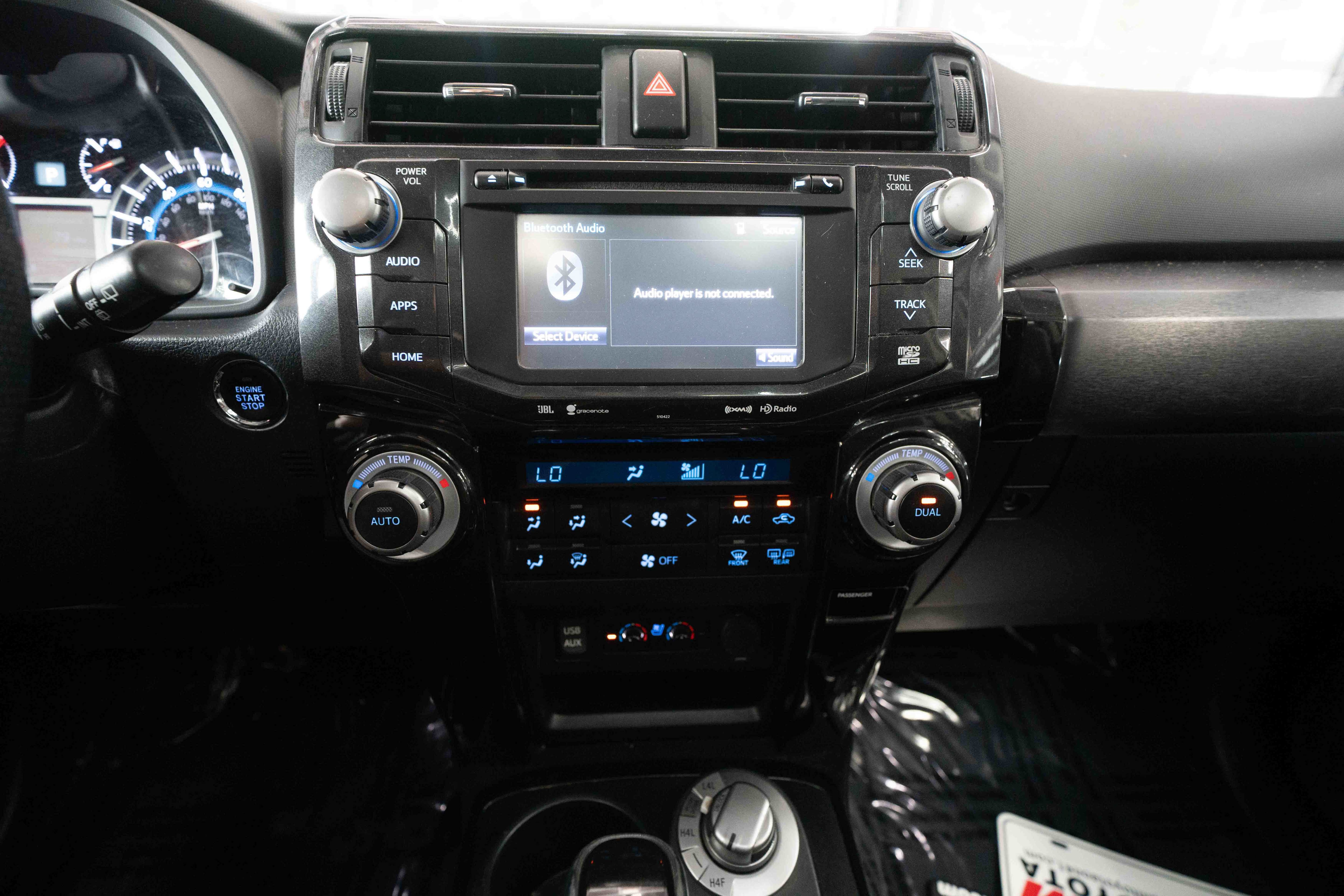 Used 2019 Toyota 4Runner Limited AWD/4WD image 17