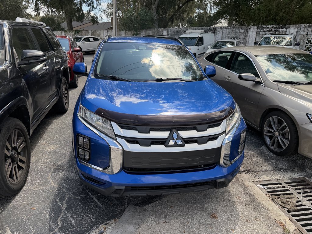 Used 2021 Mitsubishi Outlander Sport ES FWD image 2