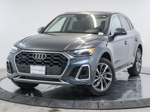 Used 2023 Audi Q5 2.0T Premium Plus w/ Premium Plus Package AWD/4WD image 1
