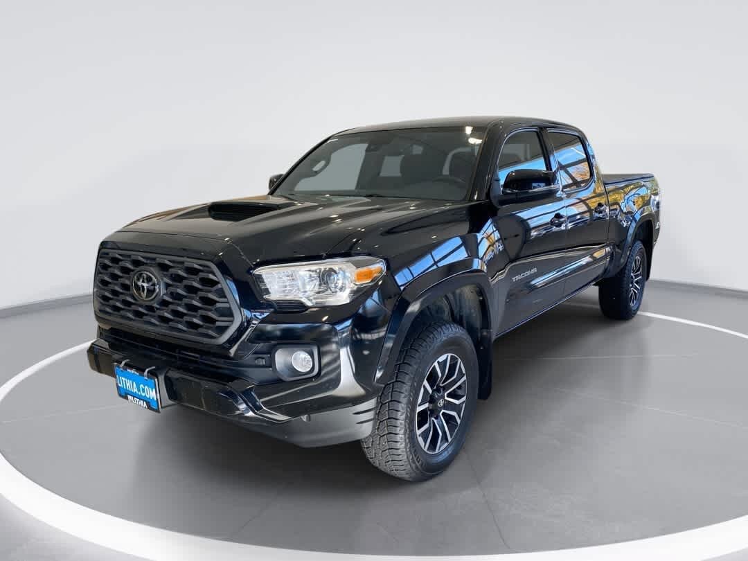 Used 2021 Toyota Tacoma SR5 AWD/4WD image 1