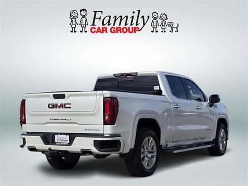 Used 2023 GMC Sierra 1500 Denali image 4
