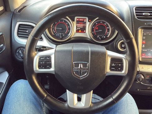 Used 2019 Dodge Journey GT image 10